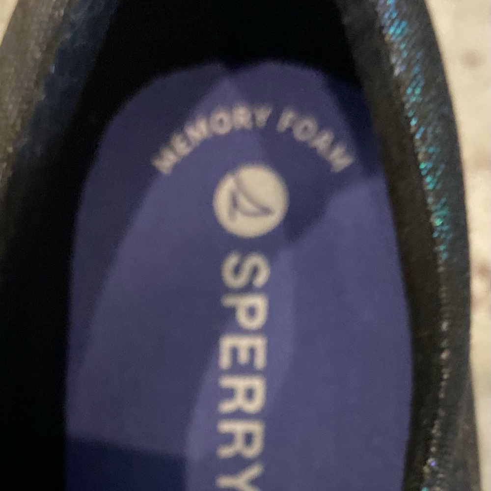 Sperry Kids Iridescent Black Sneakers New! - Picture 7 of 8